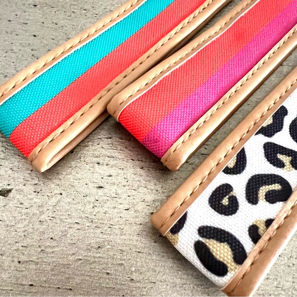 Canvas Key Ring Holders Wristlets NWT!  Perfect for Christmas gifting! - Picture 3 of 3